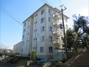 竹山団地1701号棟