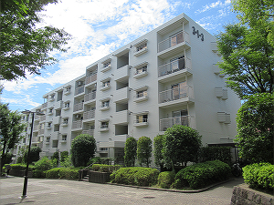 あざみ野住宅3-1-3号棟