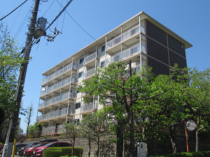 高幡芙蓉ハイツ8号棟